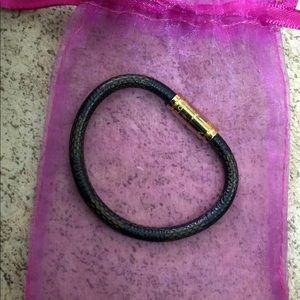 Louis Vuitton Keep It Bracelet